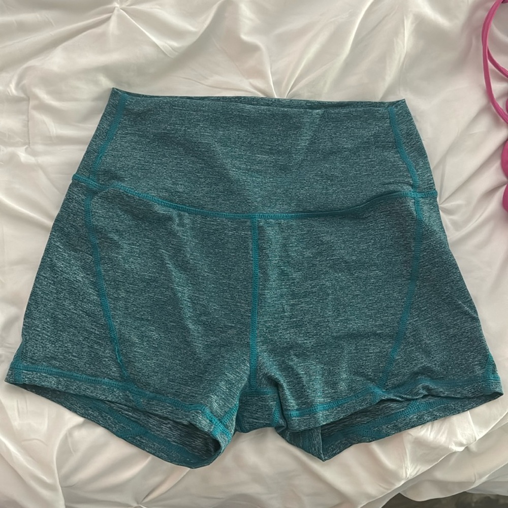Born primitive shorts
